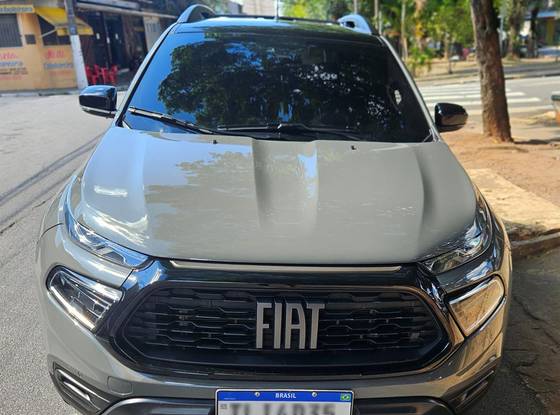 FIAT TORO 1.3 TURBO 270 FLEX VOLCANO AT6 FIAT TORO 1.3 TURBO 270 FLEX VOLCANO AT6